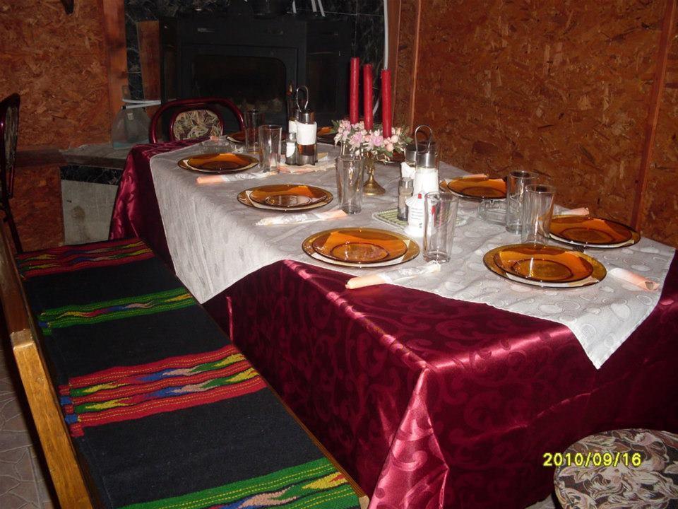 Veselata Guest House Dolna Banya Exterior foto